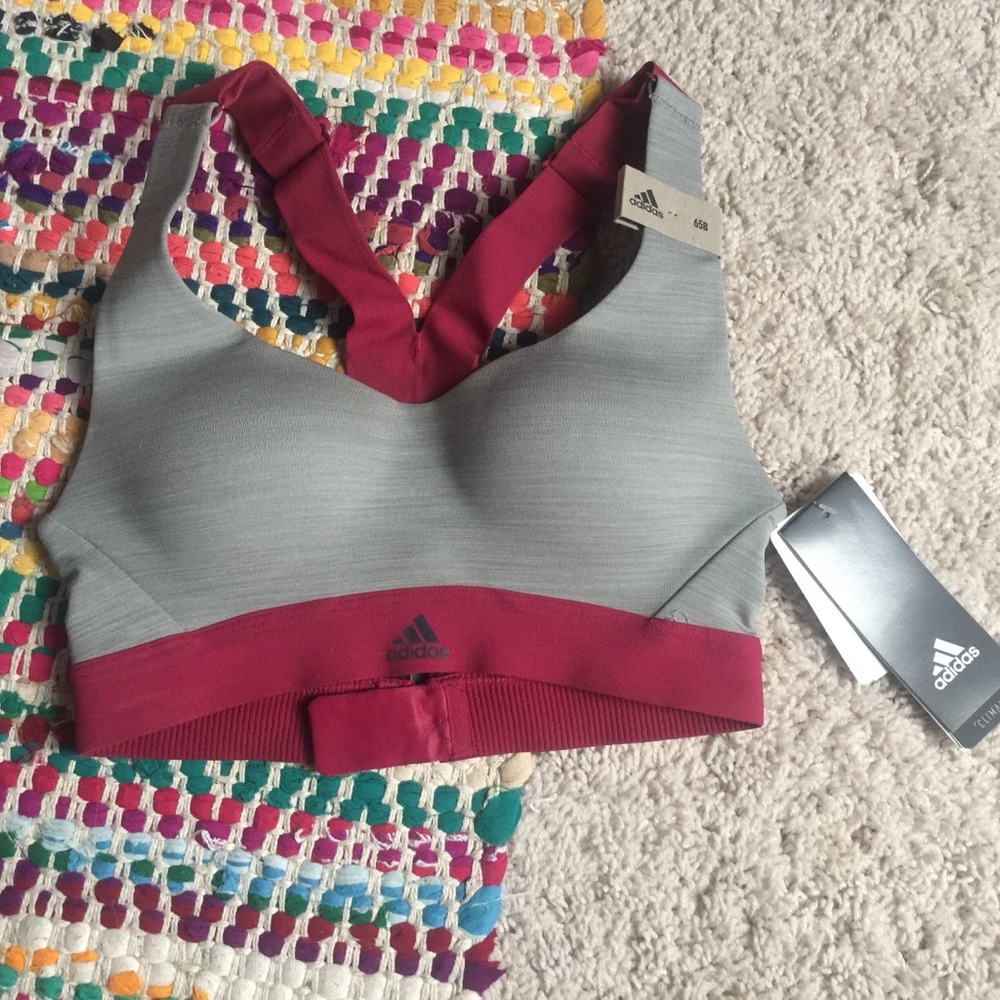 NWT Adidas Sports Bra Padded 28B